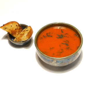 Roasted Tomato & Fresh Basil Soup