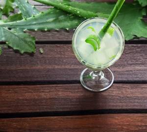 Tender Coconut Aluvera [750 ml]