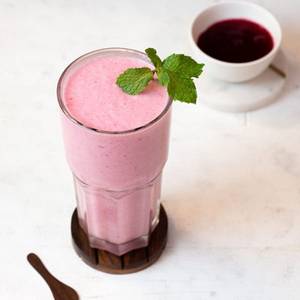 Strawberry Lassi