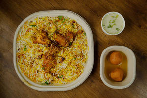 Chicken Biryani (regular) Free +  Rasgulla (2pcs)