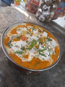 Dum Aloo Kashmiri