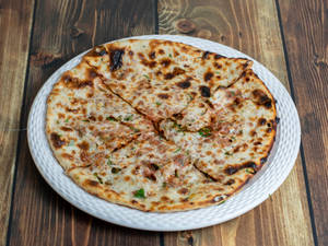 Paneer Garlic Kulcha