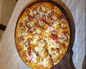 Small Onion Paneer Pizza