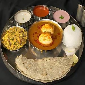 Double Egg Thali