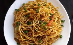 Veg Hakka Noodle