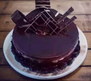 Dark Chocolate Cake Eggless