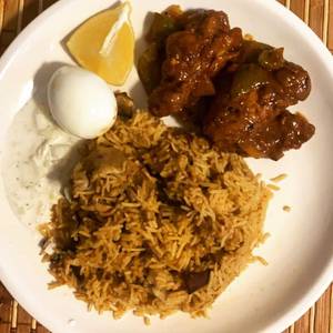 1 Kg Chicken Biriyani With Chilli Chicken 