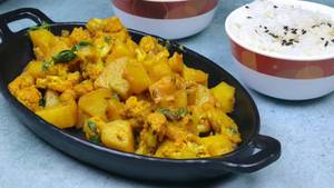 Aloo Gobi + 5 Roti +salad