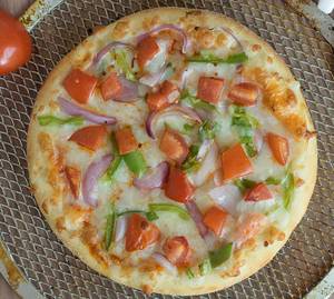 Onion tomato cheese pizza