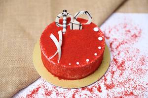 Red Velvet Cream Cake