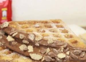 Crunchy KitKat Waffle Sandwich