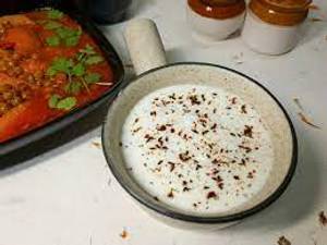 Onion raita