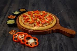 Medium Peri Peri Paneer Pizza