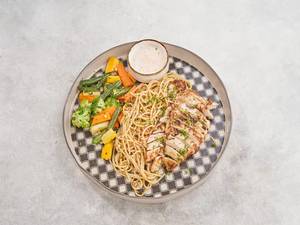 Grilled Chicken Breast With Vegetables And Cream Sauce - Chicken