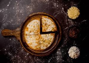 Veg Margarita Pizza