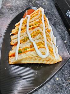 Sev Onion Sandwich