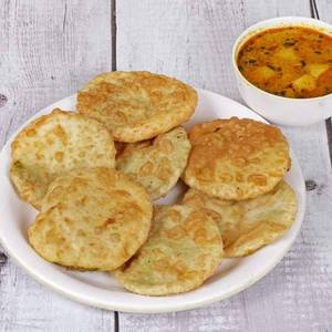 Matar Kachori (4 Pc)                                                 