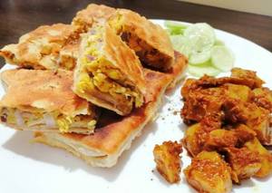 Dhormotola R Mughlai Paratha With Alu Sabji ,kasundi And Salad
