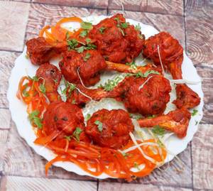 Crispy chicken lollipop