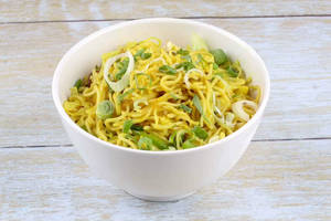 Veg Hakka Nooddles