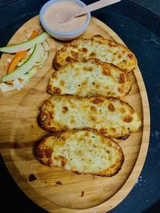 Topped Cheesy Garlic Bread