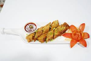 Veg Spring Roll (2 Rolls)