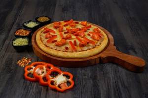 Peri Peri Chicken Pizza