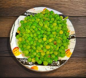 Safal Mutter (250Grams)