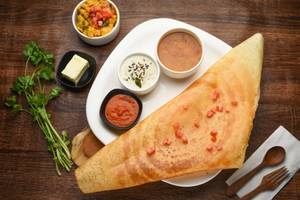 Tomato Cheese Masala Dosa