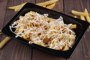 Cheesy Fries [Serves 1]