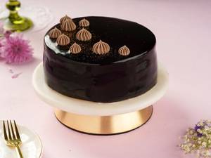 Chocolate Truffle Eggless Cake
