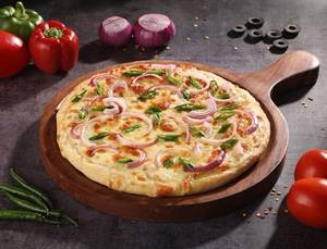 Onion & Green Chilly Pizza