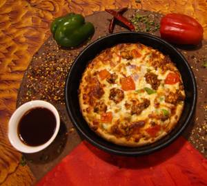 10" Large Makhani Paneer Pizza
