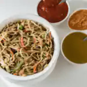 Chicken Hakka Noodles