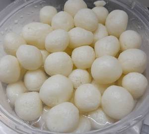 Cheena Angoor (Mini Rasgulla) (250 Gms)