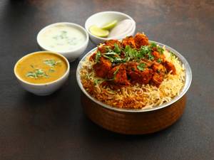 Chicken biryani boneless