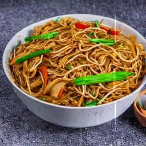Chicken Hakka Flat Noodles