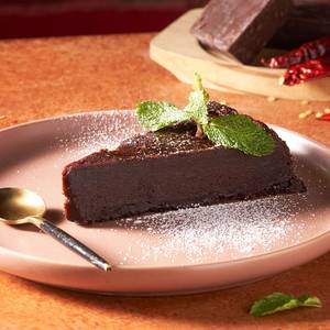 Chocolate Chilli Cake (Spicy)