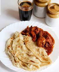 2 parotta with chicken curry