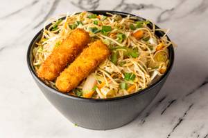 Chicken Hakka Noodles + Crunchy Paneer (2 Pcs)