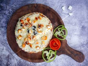 Paneer Tikka Pizza