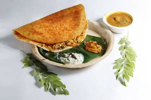 Mysore Paneer Dosa