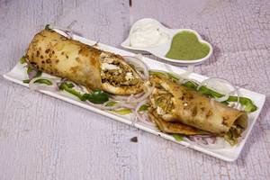 Single Egg Paneer Roll