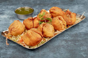 Gobhi Pakora (8 Pc)
