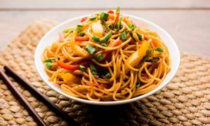 Schezwan Mutton Noodles