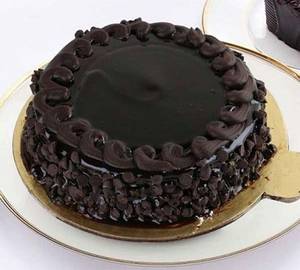 Eggless Choco Chips Cake