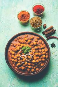 Chole