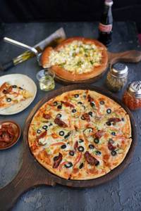 12" Veg Pizza Supreme