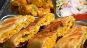 Mughlai with Chilli Chicken