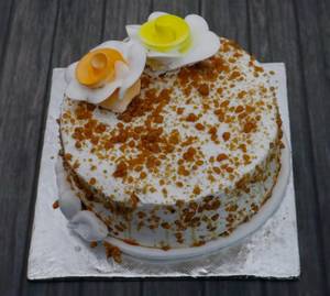 Roasted Almond Eggless Cake